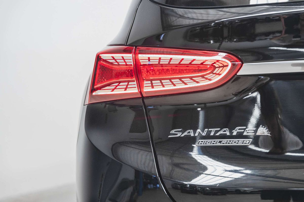 2020 Hyundai Santa Fe Highlander TM.2