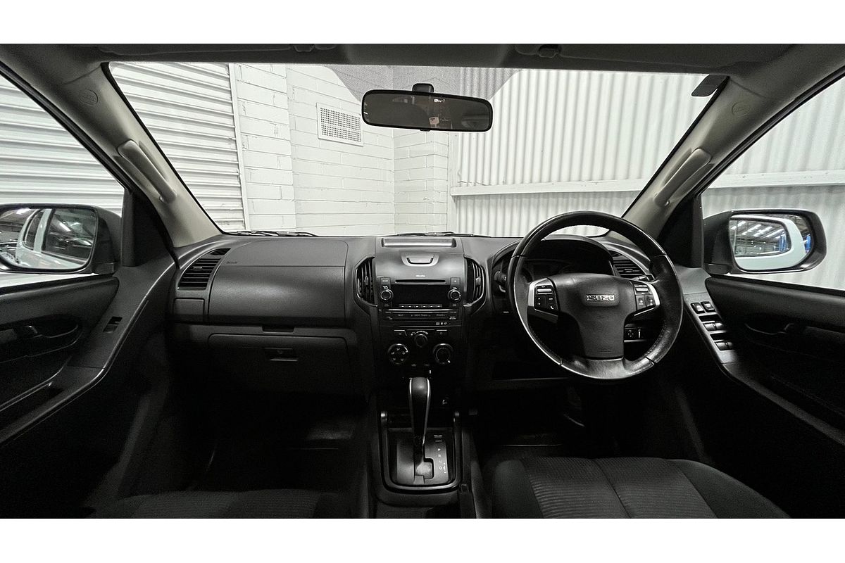 2016 Isuzu D-MAX SX High Ride Rear Wheel Drive