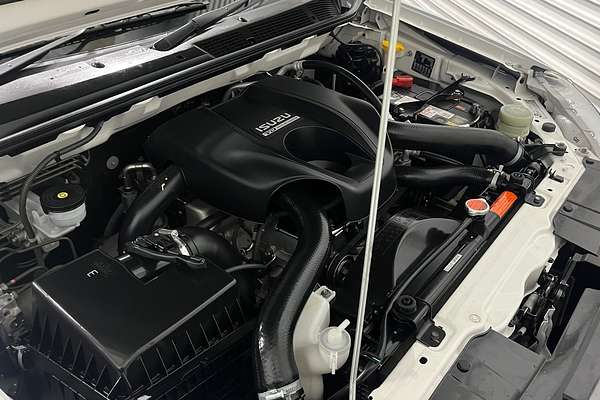 2016 Isuzu D-MAX SX High Ride Rear Wheel Drive