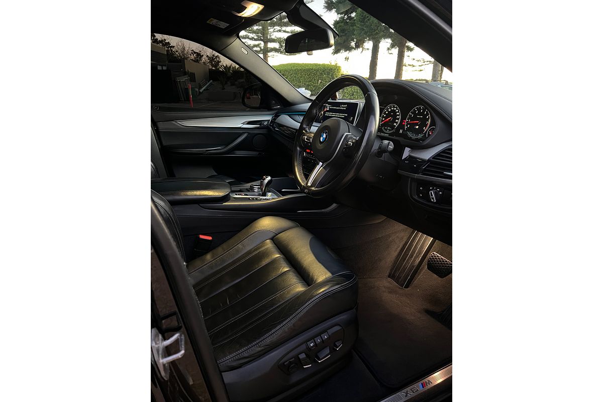 2015 BMW X6 M  F86