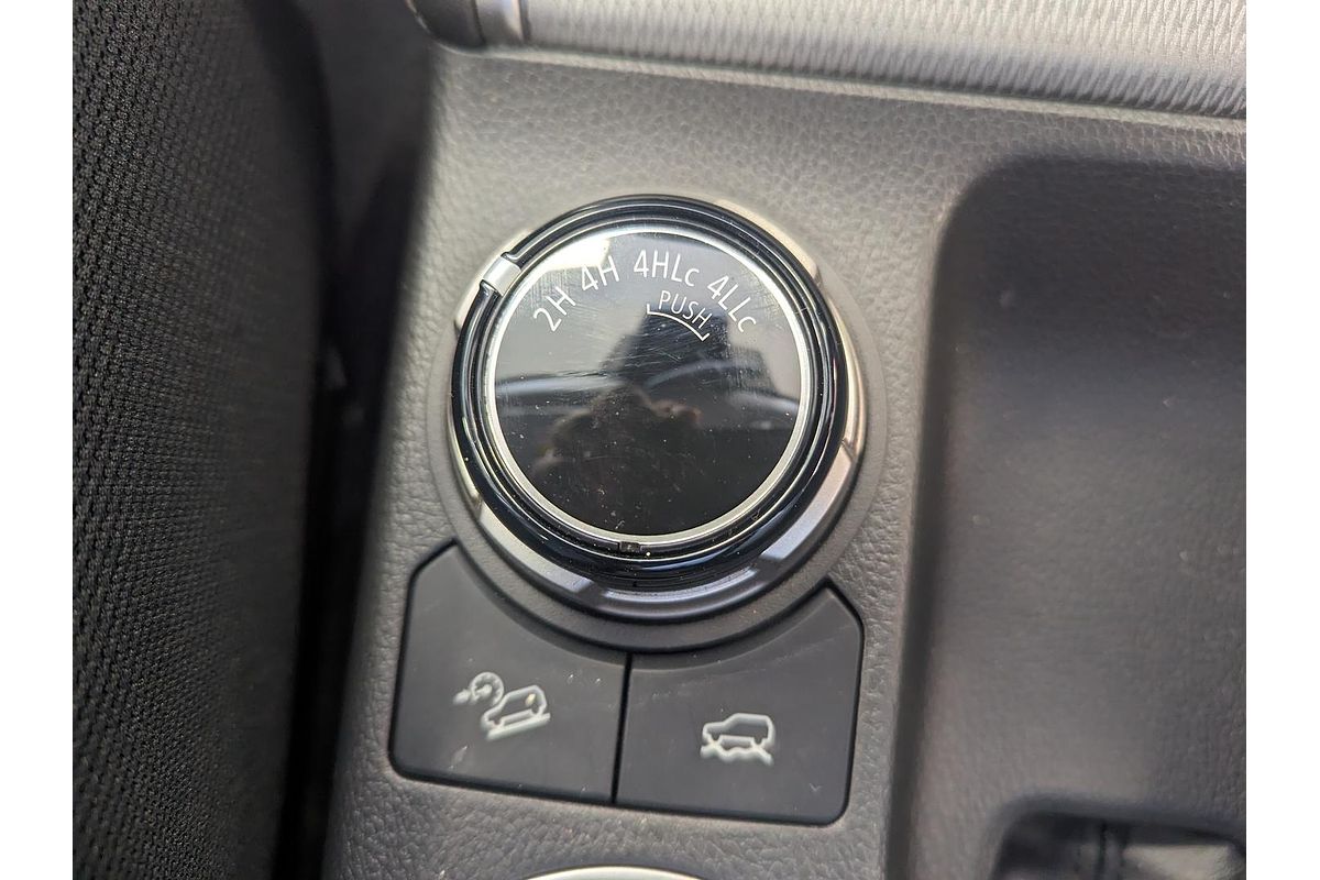 2023 Mitsubishi Triton GLS MR 4X4