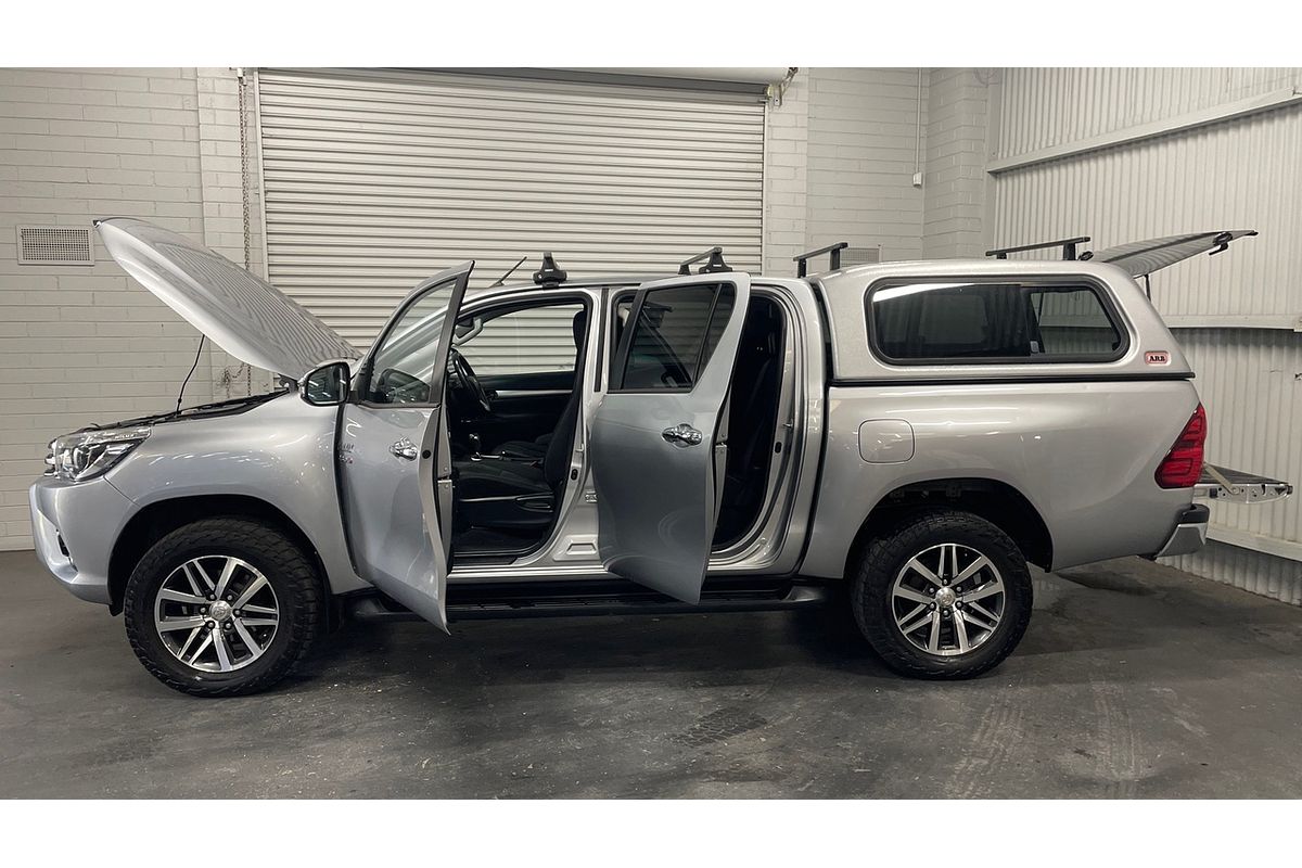 2016 Toyota Hilux SR5 GUN126R 4X4