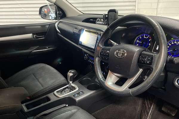 2016 Toyota Hilux SR5 GUN126R 4X4