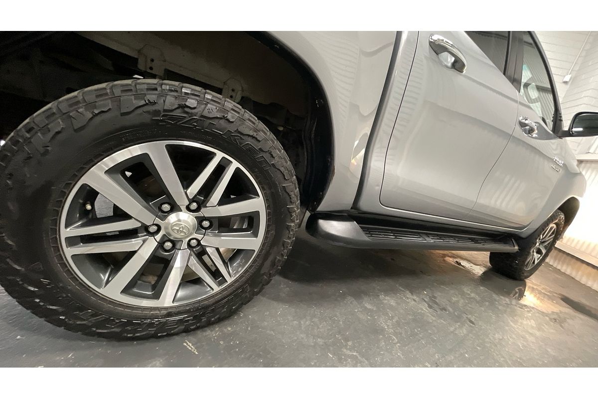 2016 Toyota Hilux SR5 GUN126R 4X4