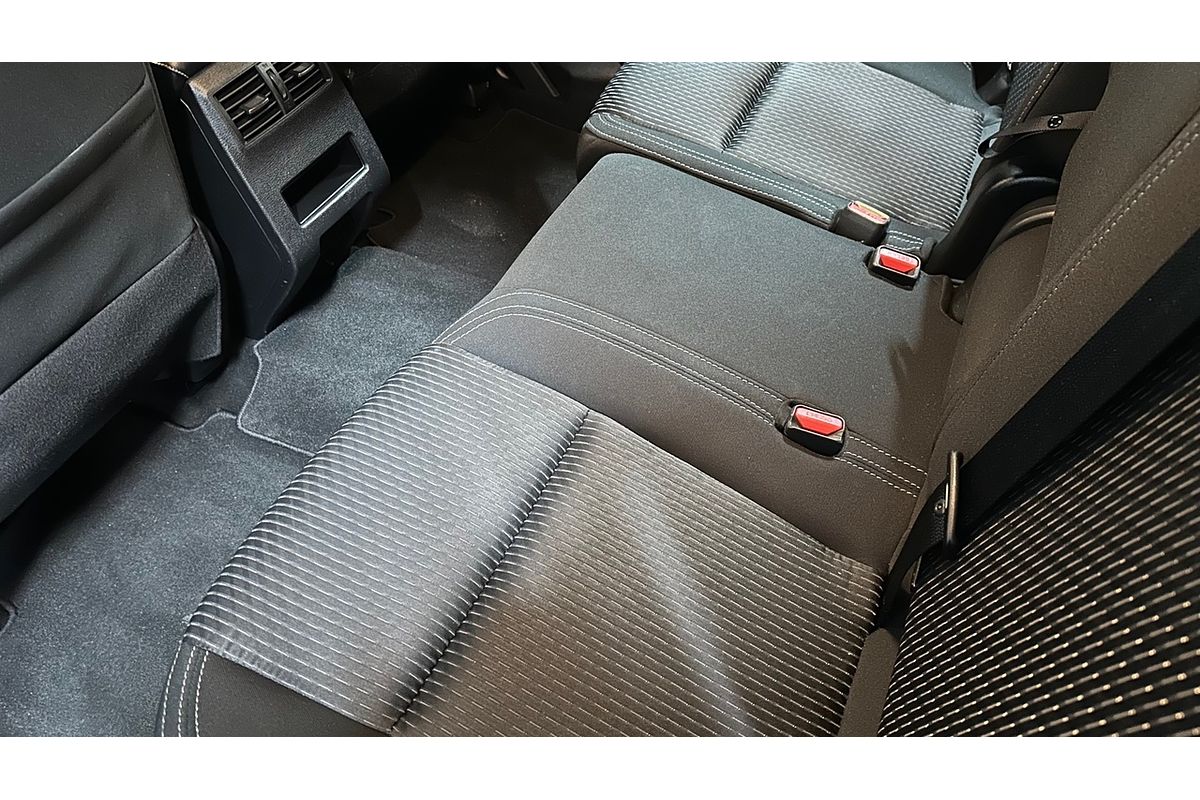 2022 Mitsubishi Outlander ES ZM