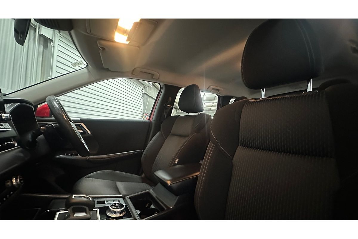 2022 Mitsubishi Outlander ES ZM