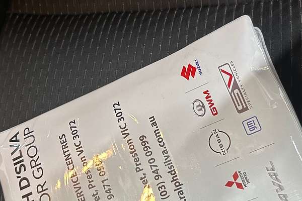 2022 Mitsubishi Outlander ES ZM