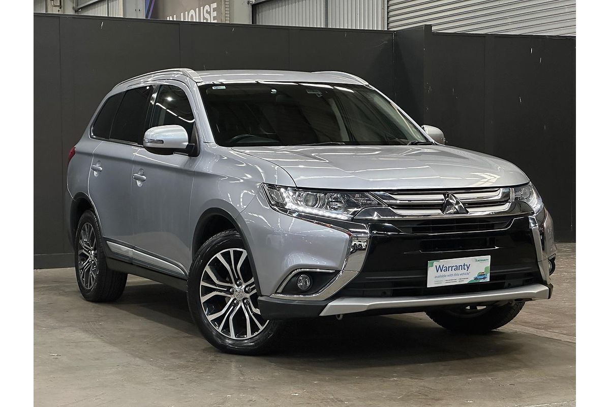 2016 Mitsubishi Outlander LS Safety Pack ZK