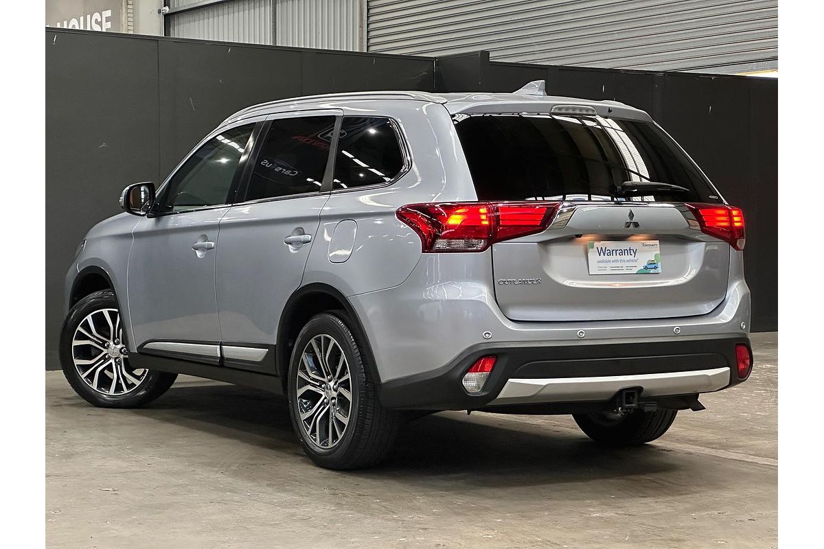 2016 Mitsubishi Outlander LS Safety Pack ZK