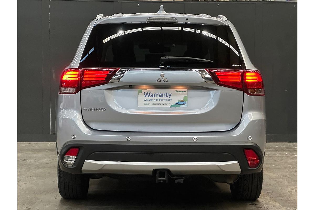 2016 Mitsubishi Outlander LS Safety Pack ZK