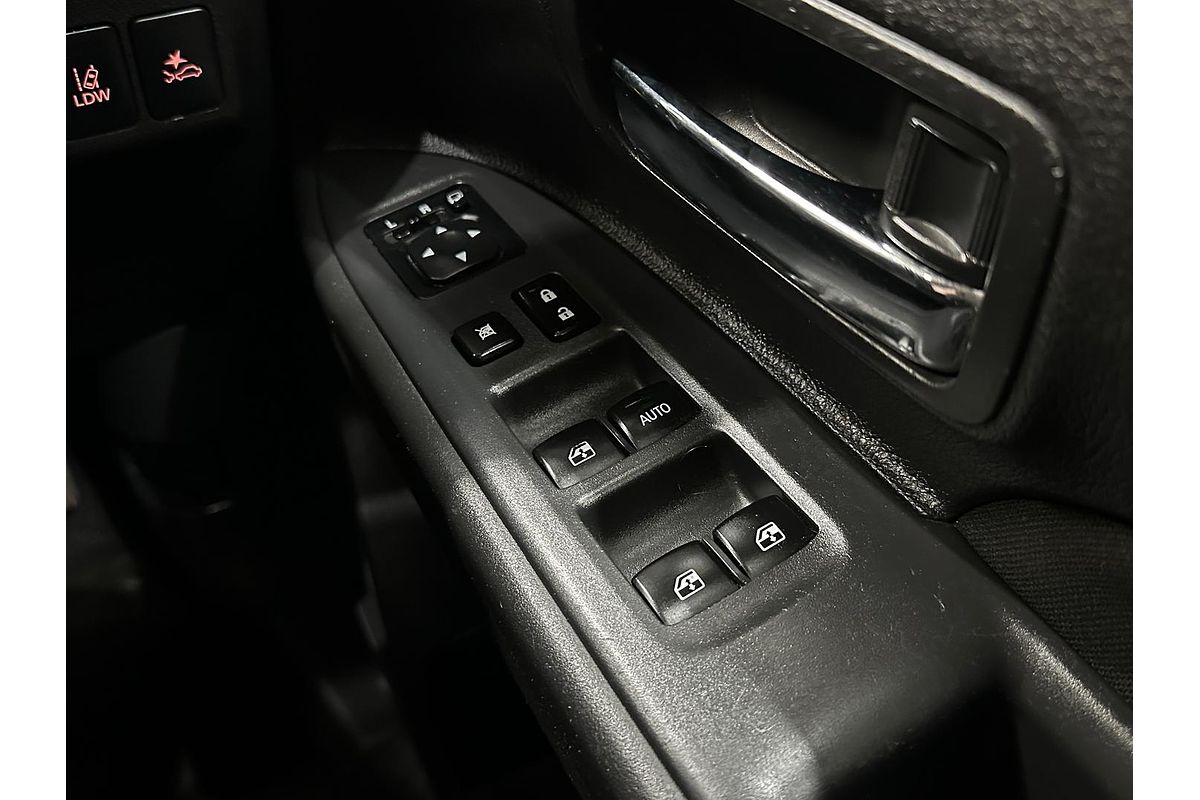 2016 Mitsubishi Outlander LS Safety Pack ZK