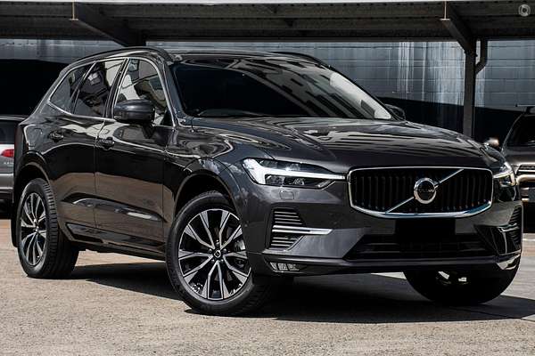 2023 Volvo XC60 Plus B5