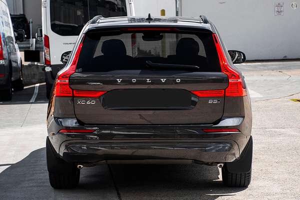 2023 Volvo XC60 Plus B5
