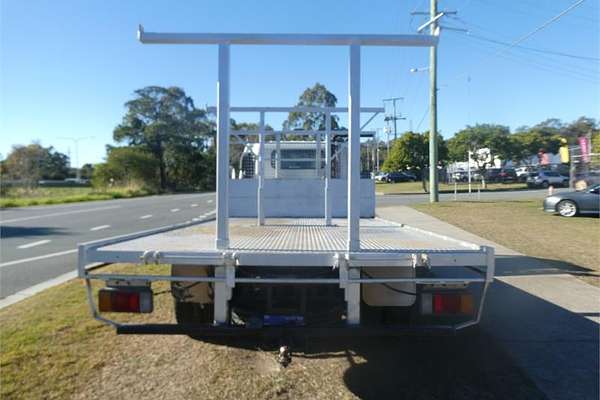 1999 Isuzu N Series NPR 300 4x2