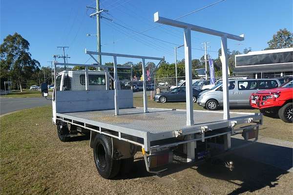 1999 Isuzu N Series NPR 300 4x2