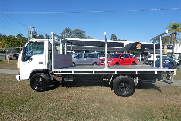 1999 Isuzu N Series NPR 300 4x2
