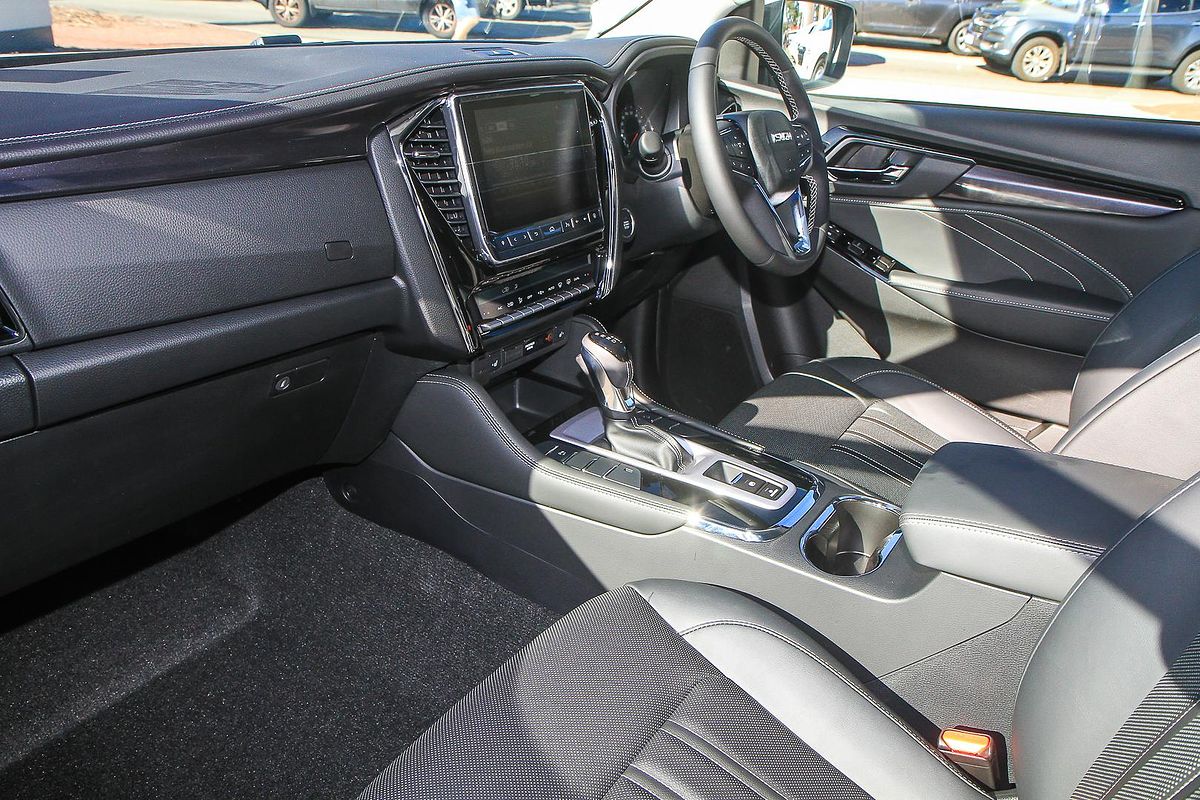 2024 Isuzu MU-X LS-T