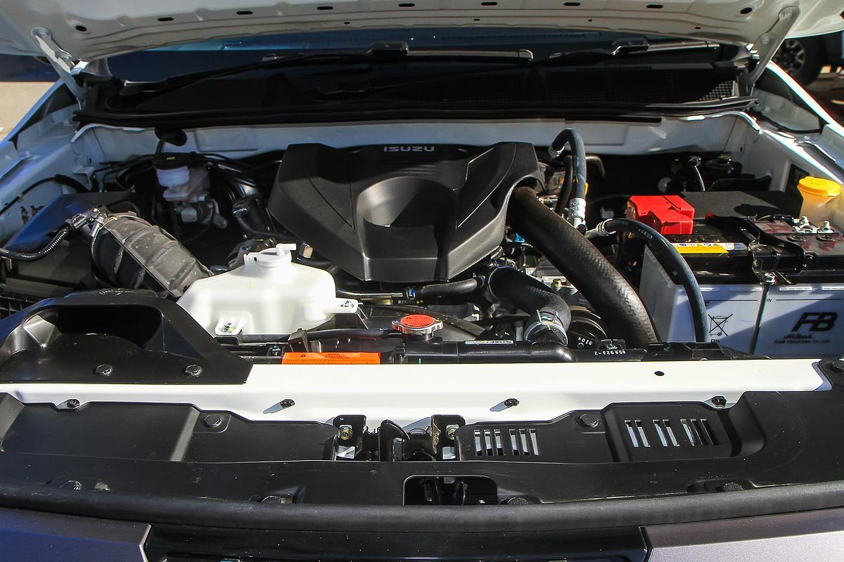 2024 Isuzu MU-X LS-T