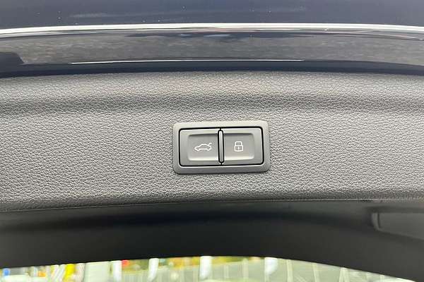 2024 Audi Q3 35 TFSI F3