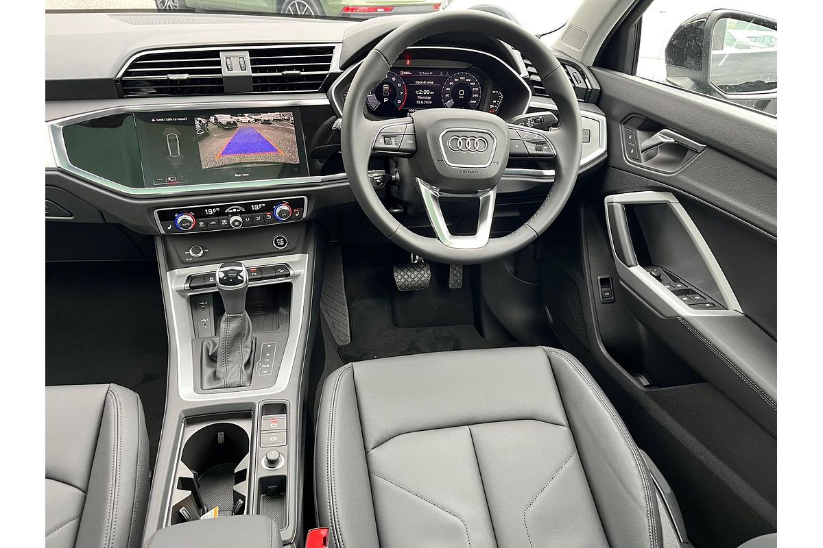 2024 Audi Q3 35 TFSI F3