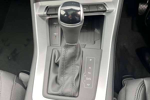 2024 Audi Q3 35 TFSI F3