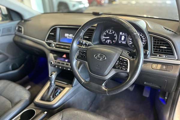 2017 Hyundai Elantra Elite AD