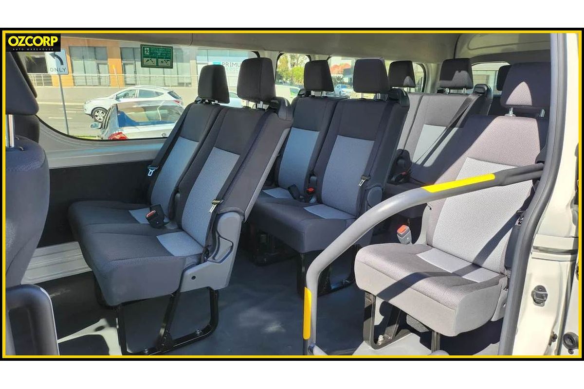2019 Toyota Hiace Commuter GDH322R