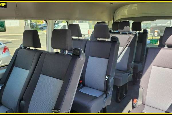 2019 Toyota Hiace Commuter GDH322R