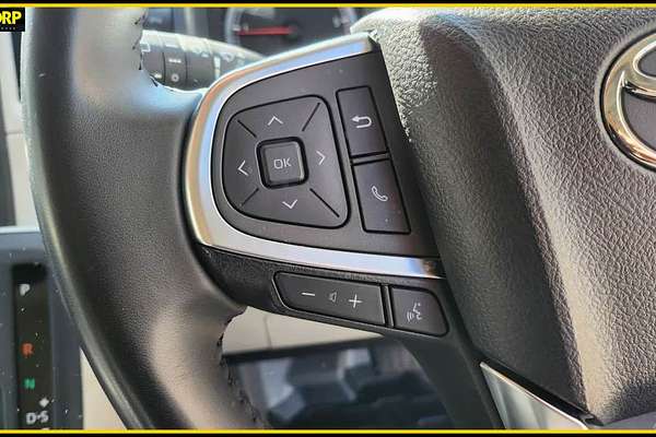 2019 Toyota Hiace Commuter GDH322R