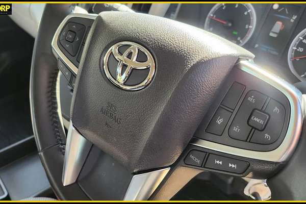 2019 Toyota Hiace Commuter GDH322R
