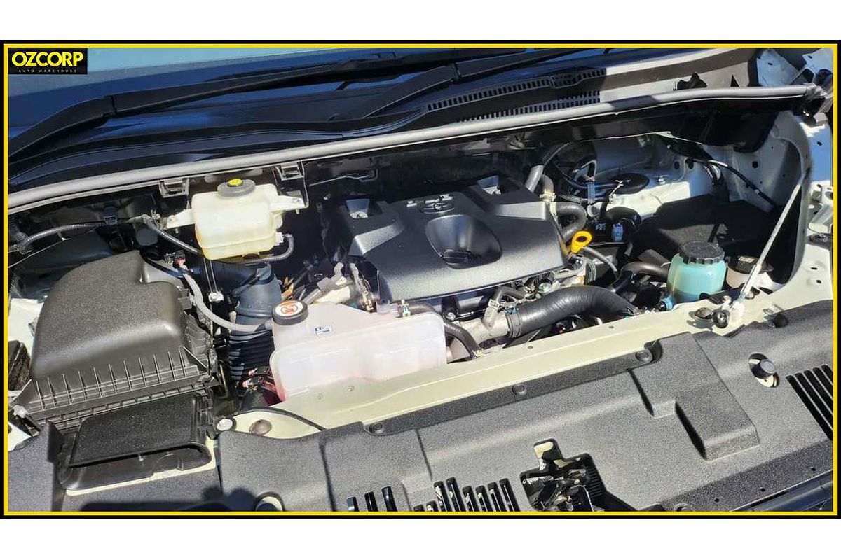 2019 Toyota Hiace Commuter GDH322R