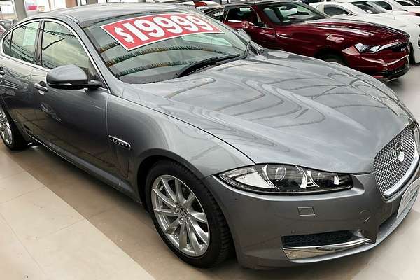 2012 Jaguar XF Luxury X250