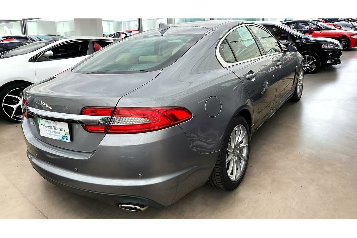 2012 Jaguar XF Luxury X250