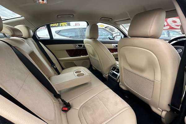 2012 Jaguar XF Luxury X250
