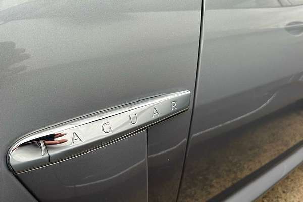 2012 Jaguar XF Luxury X250