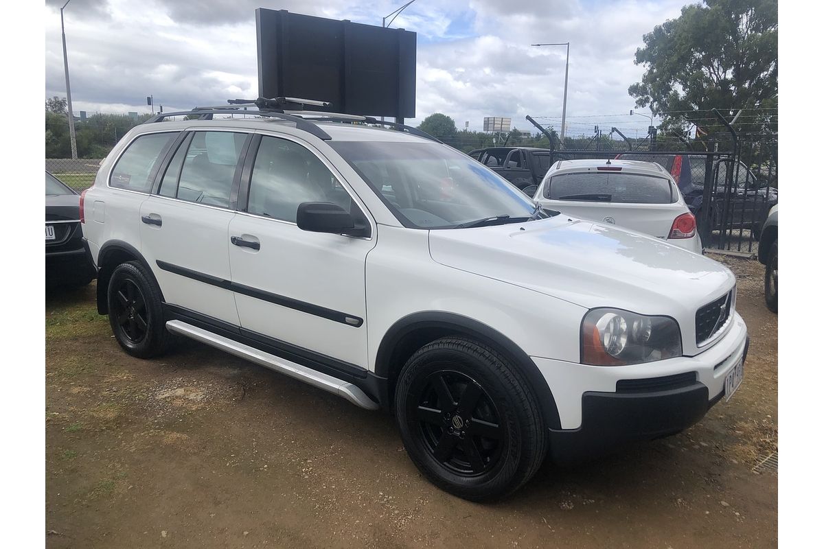 2005 Volvo XC90 2.5T