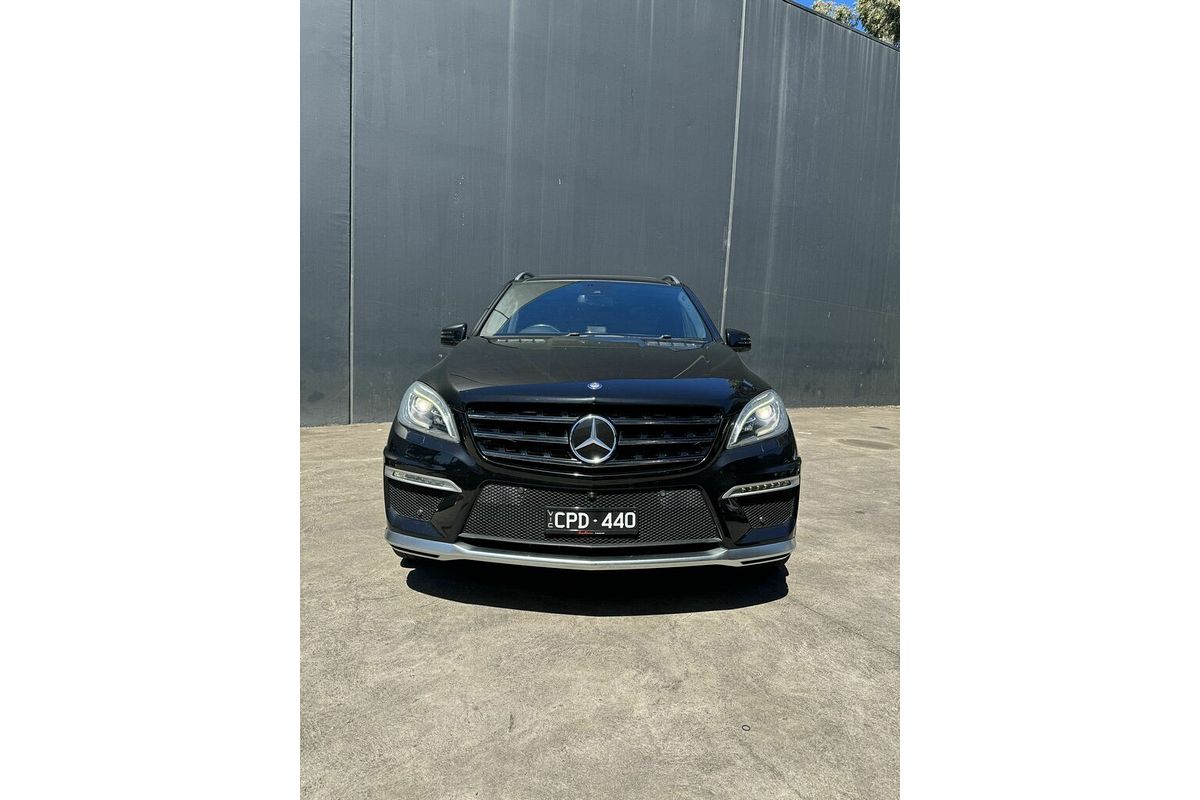 2013 Mercedes-Benz ML63 AMG 4x4 166