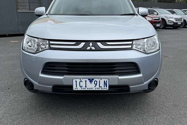 2012 Mitsubishi Outlander LS ZH