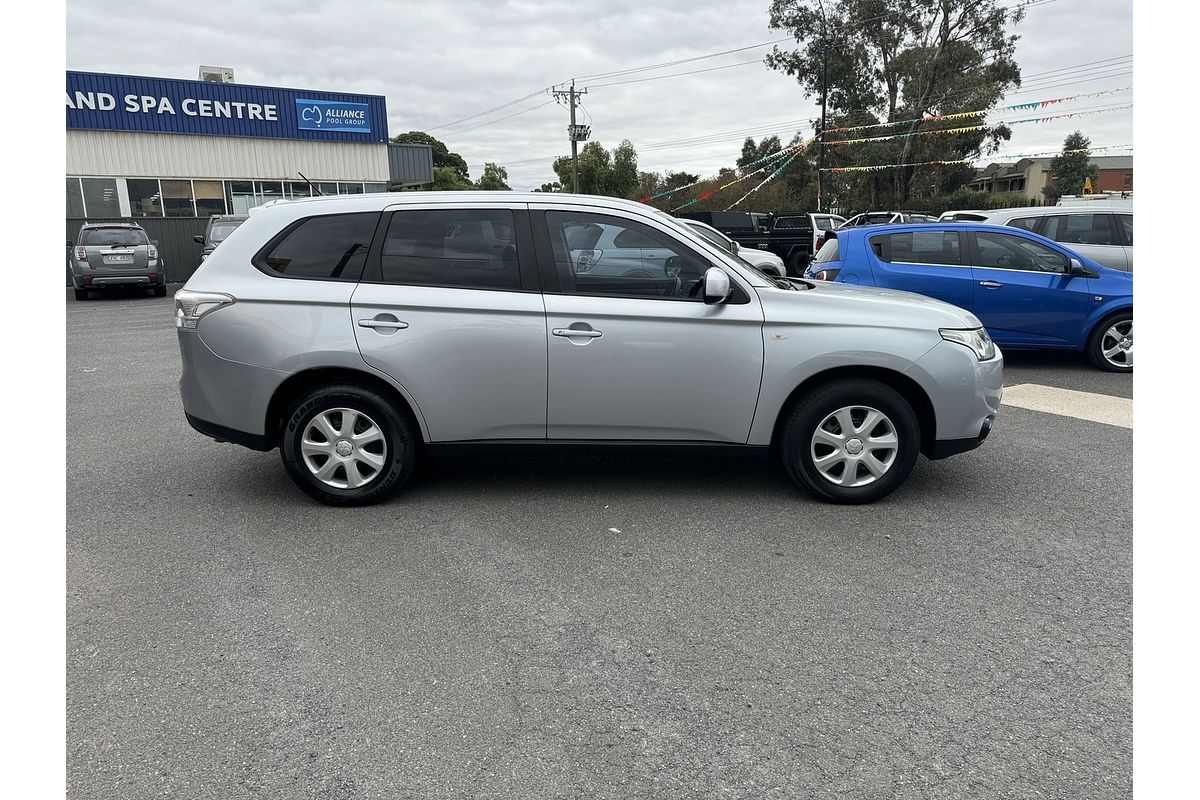 2012 Mitsubishi Outlander LS ZH