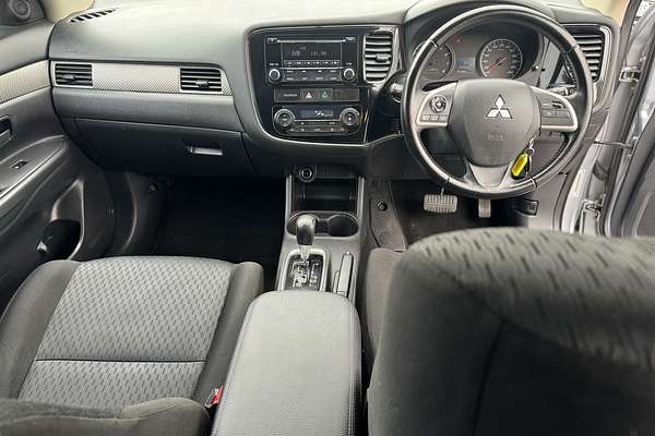 2012 Mitsubishi Outlander LS ZH