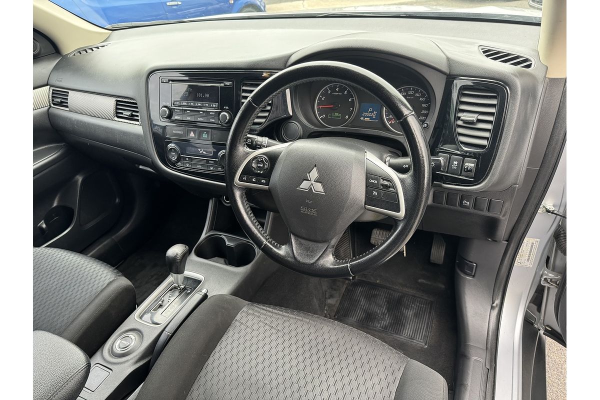 2012 Mitsubishi Outlander LS ZH