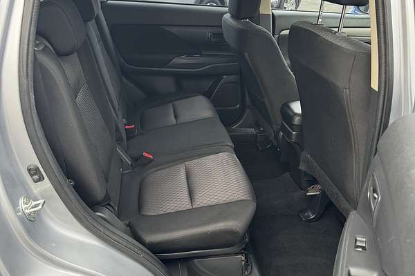 2012 Mitsubishi Outlander LS ZH