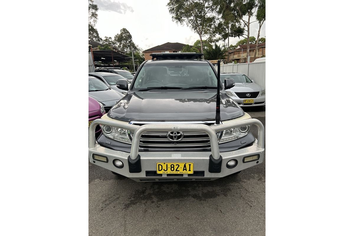 2012 Toyota Landcruiser Sahara (4x4) URJ202R MY12