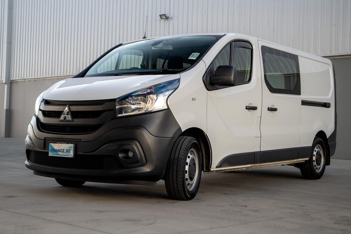 2021 Mitsubishi Express GLX SN