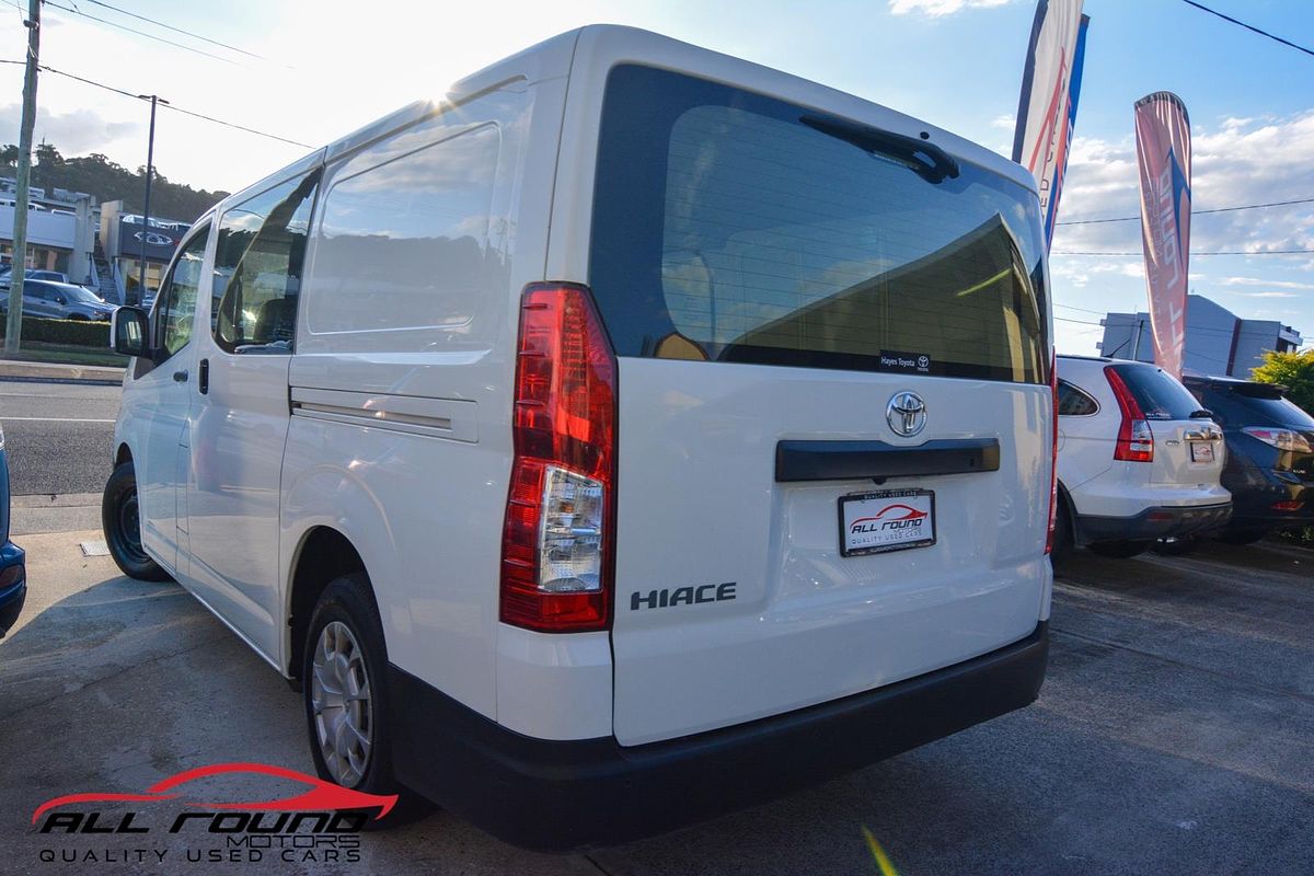 2021 Toyota HIACE LWB GDH300R