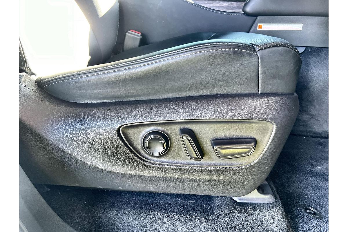 2022 Toyota Landcruiser VX FJA300R