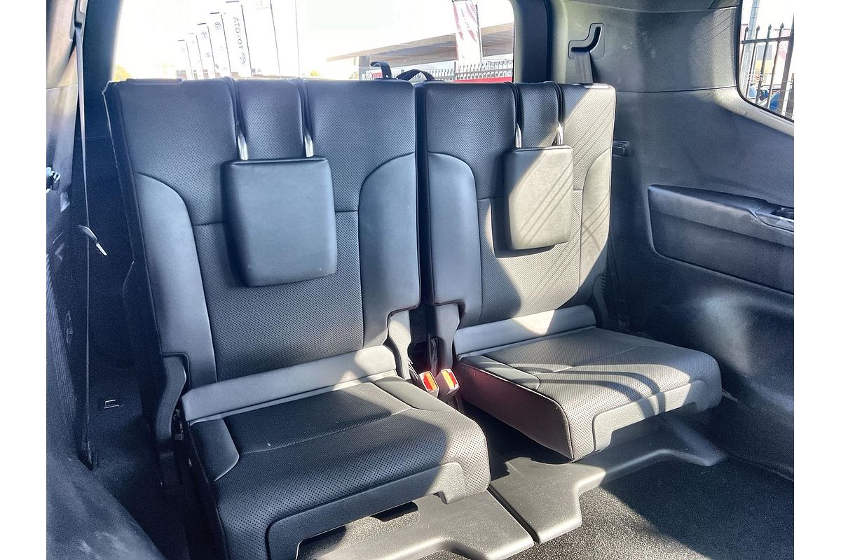 2022 Toyota Landcruiser VX FJA300R