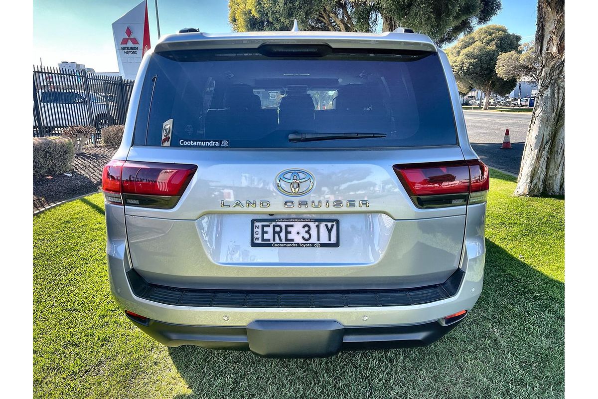 2022 Toyota Landcruiser VX FJA300R