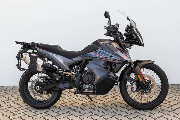 2021 KTM 890 ADVENTURE