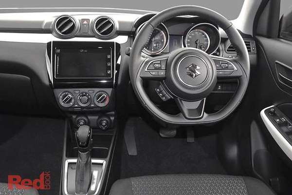 2025 Suzuki Swift Hybrid GLX UZ